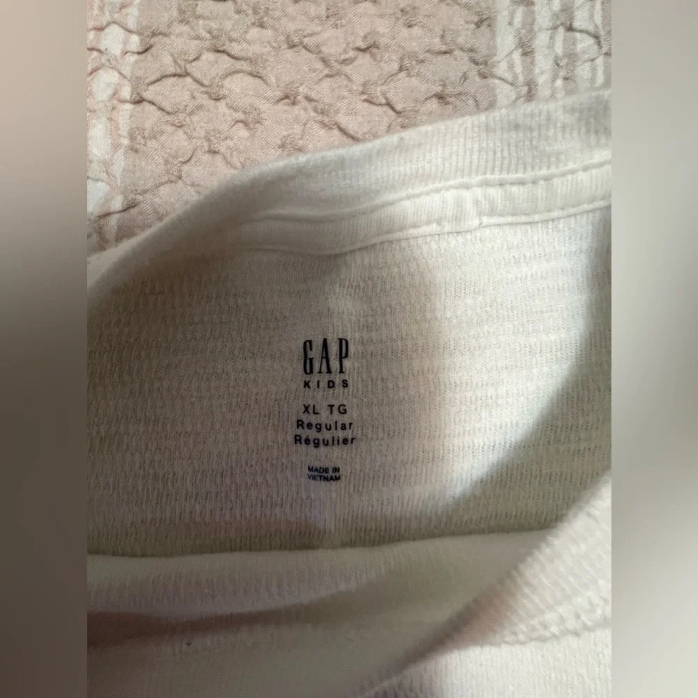 GAP T-shirt long sleeve Boys